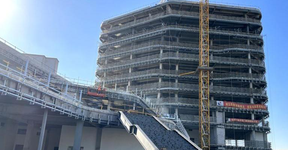 41d9c2318-b368-42d9-bb39-faf6e45bd799